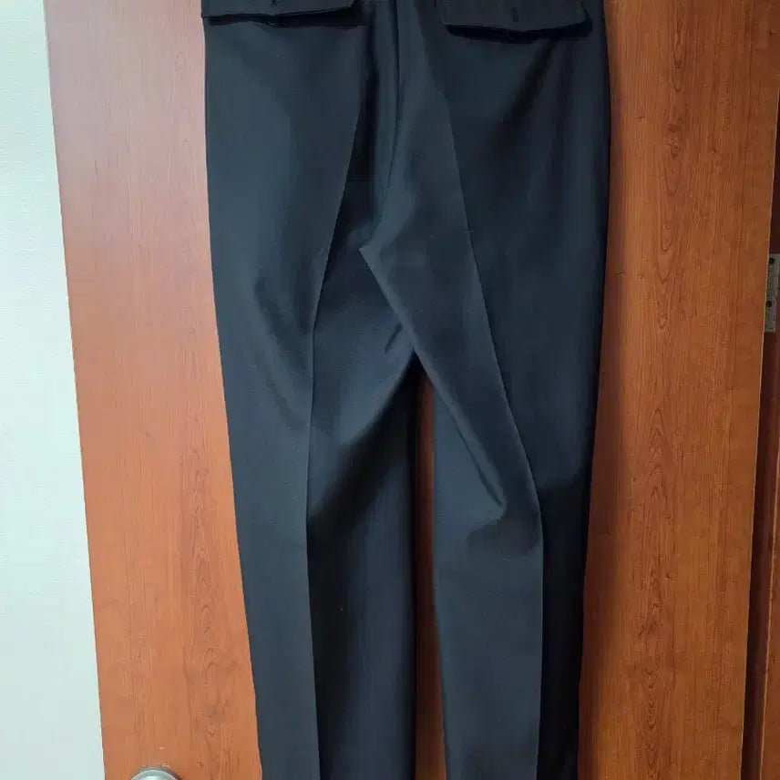 [BUNJANG] In Silence Belted Two Pleats Wool Pants - Black (M) / 인사일런스 벨티드 투플리츠 울팬츠 블랙 M