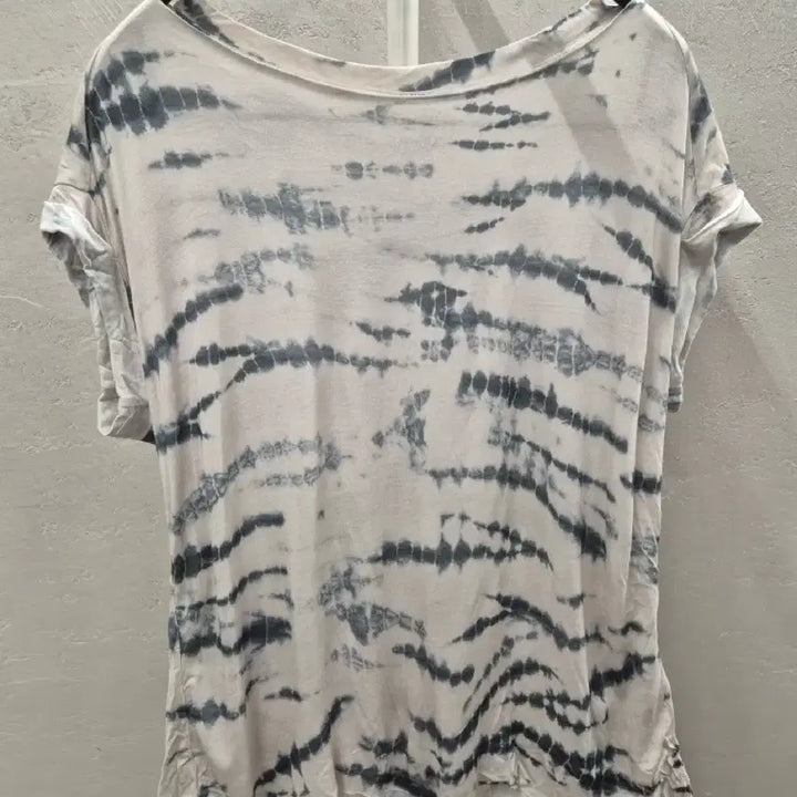 [BUNJANG] AllSaints Rolled Sleeve T-Shirt Ivory/Black XS / 올세인츠 반팔 티셔츠 아이보리/블랙 XS