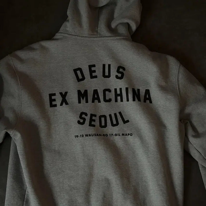 [SOLD OUT] 데우스 서울 후드집업 XL