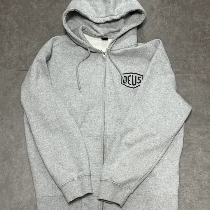 [SOLD OUT] 데우스 서울 후드집업 XL