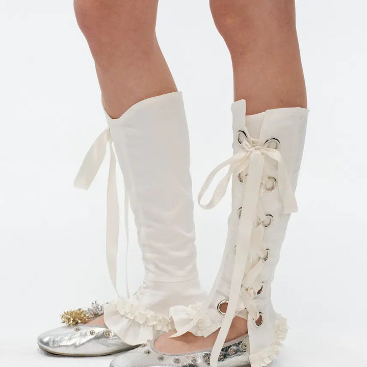 [BUNJANG] YOSHUYUKI Romantic White Lace Ribbon Leg Warmers / YOSHUYUKI 요슈유키 로맨틱 화이트 레이스 리본 레그 워머
