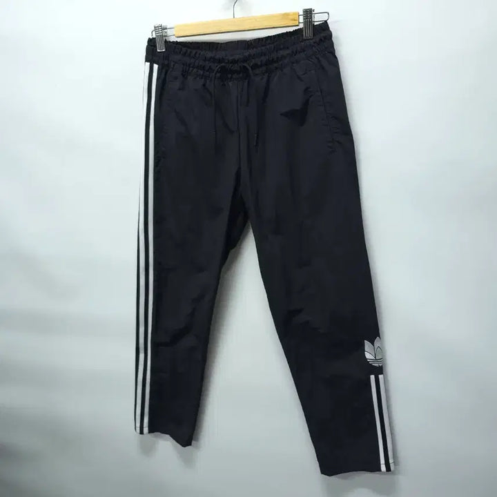 [SOLD OUT] 아디다스 사이드 트레포일 바스락 9부팬츠 (27~29)