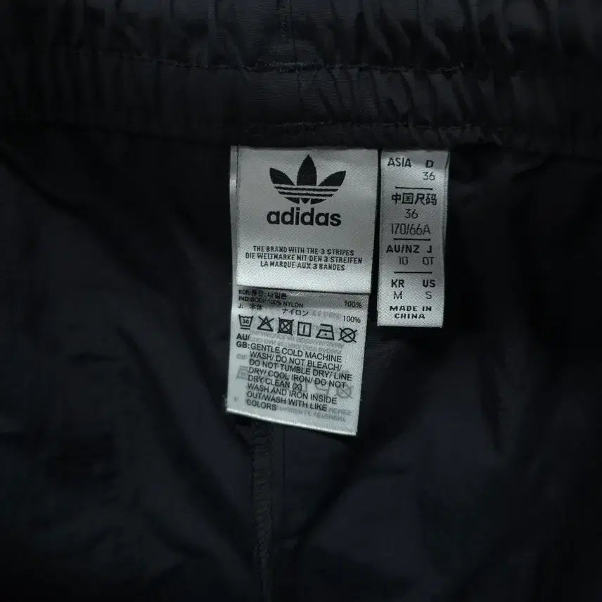 [SOLD OUT] 아디다스 사이드 트레포일 바스락 9부팬츠 (27~29)