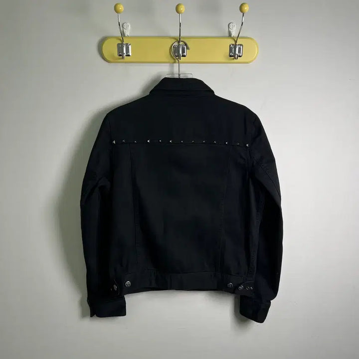 [BUNJANG] Vintage Black Studded Denim Jacket (Size M) / jpn vtg 빈티지 블랙 스터드 데님 자켓 M