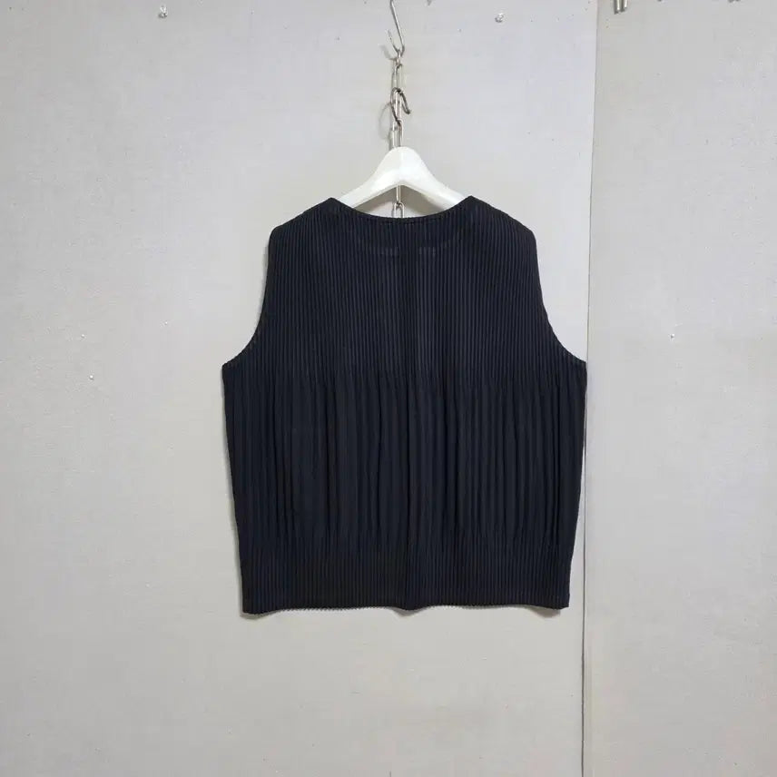 [SOLD OUT] 활용하기좋은 조끼 점퍼 FF   n4708