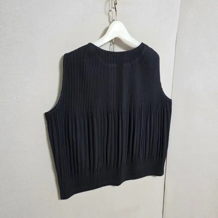 [SOLD OUT] 활용하기좋은 조끼 점퍼 FF   n4708