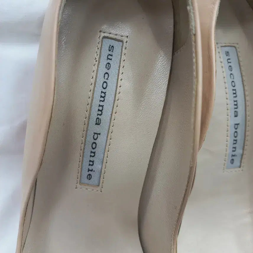 [BUNJANG] Suecomma Bonnie Stiletto Pumps Beige 245mm / 슈콤마보니 스틸레토 펌프스 245mm 베이지