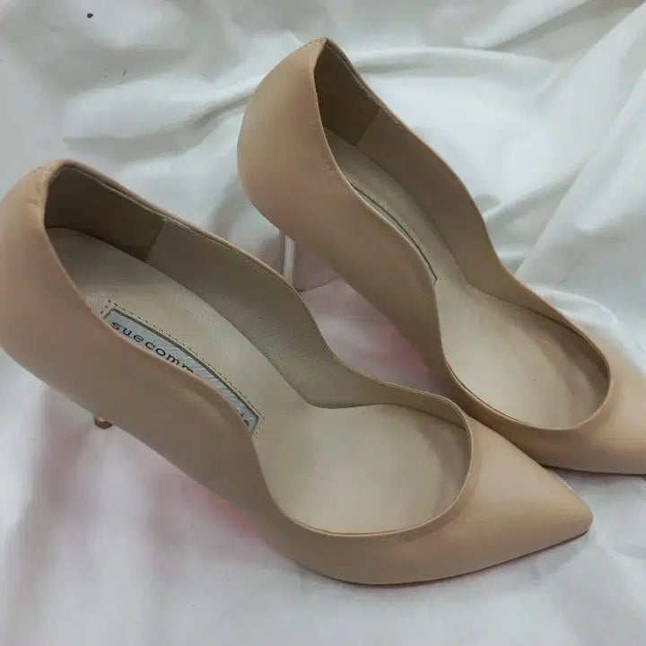 [BUNJANG] Suecomma Bonnie Stiletto Pumps Beige 245mm / 슈콤마보니 스틸레토 펌프스 245mm 베이지