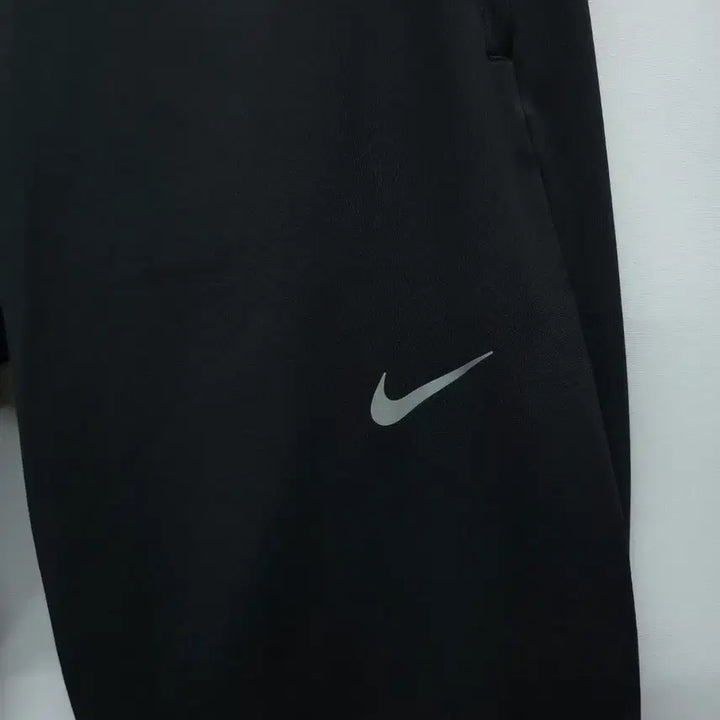[BUNJANG] Nike Dri-FIT Black 배기 Pants (30-32) / 나이키 드라이핏 배기 팬츠 ( 30~32 )