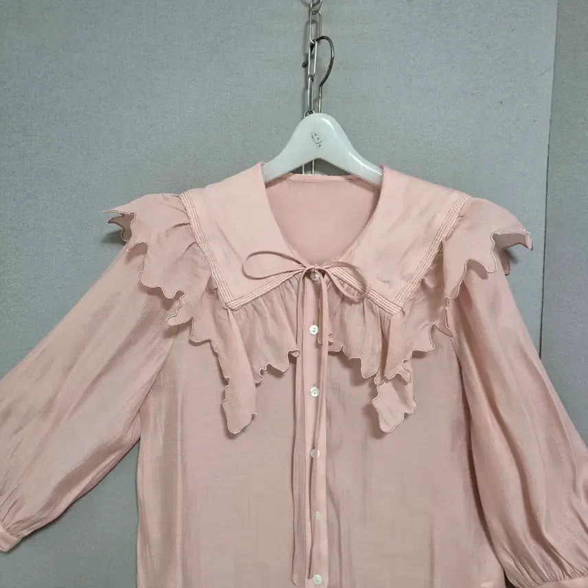 [SOLD OUT] 사틴 플랫카라 여성스런 블라우스 55  n4709