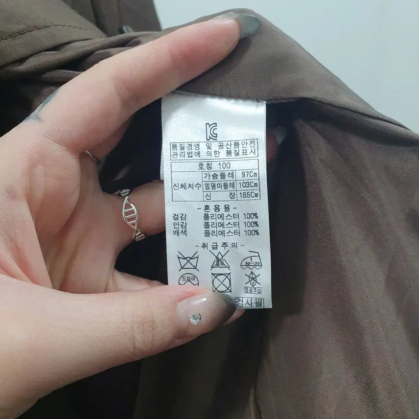 [BUNJANG] 100 올리비아로렌 여성 블랙 데일리 정장 블레이저 자켓 / 100 올리비아로렌 여성 블랙 데일리 정장 블레이저 자켓