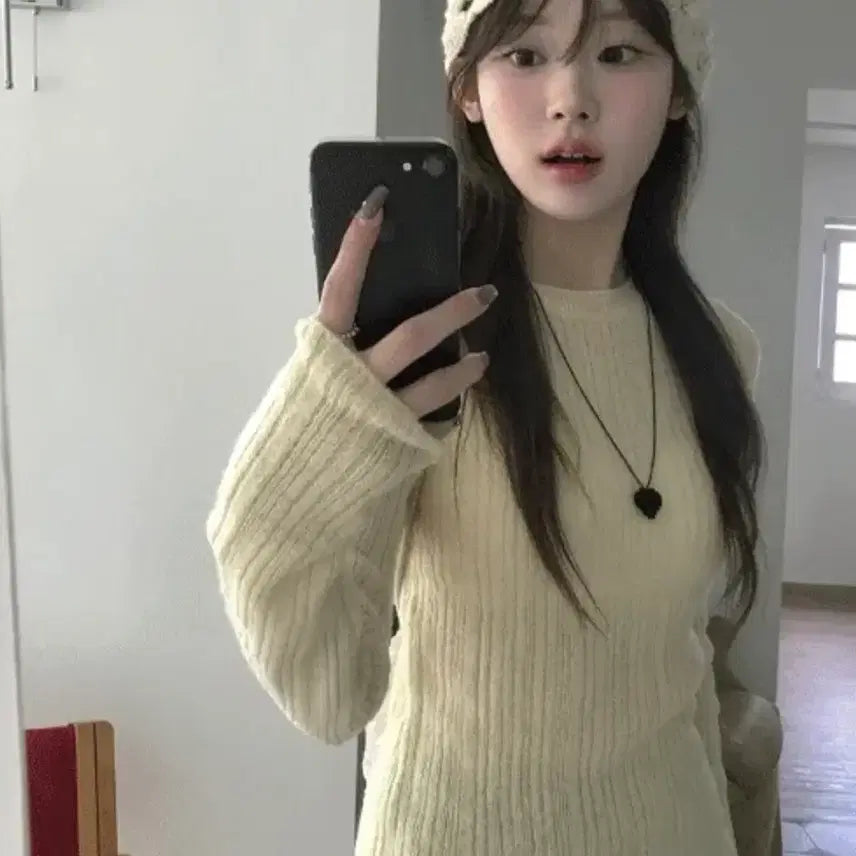 [BUNJANG] 모헤어 울 골지 니트 블랙업 미니포에 / 모헤어 울 골지 니트 블랙업 미니포에