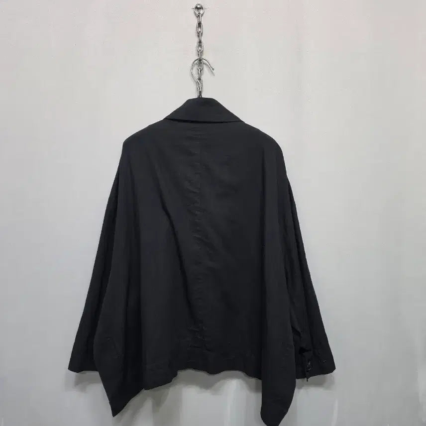 [SOLD OUT] 톰보이 블랙 포켓 셔츠 자켓