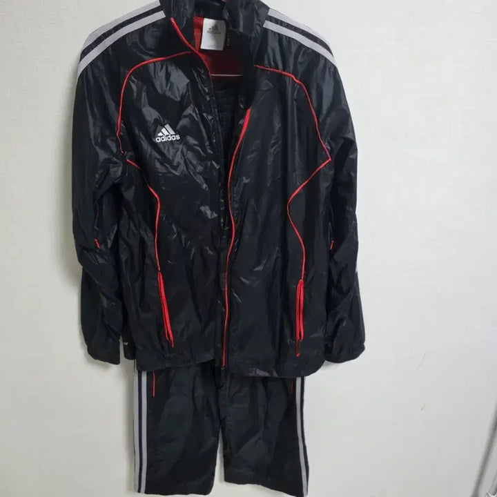 [SOLD OUT] 아디다스 정품 adiTEAM 클라이마프루프 바람막이 셋업 (100)