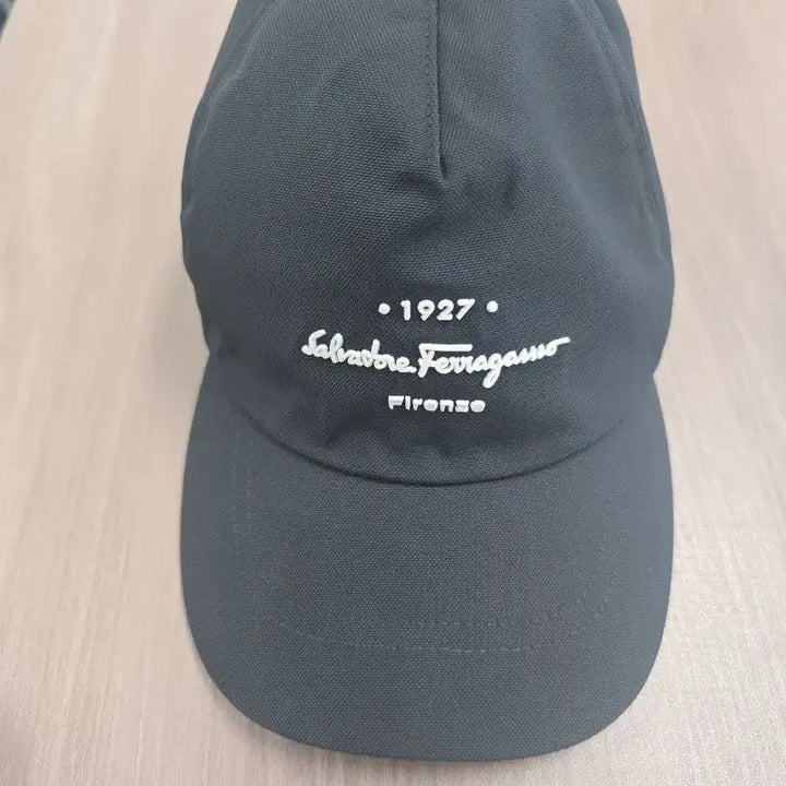 [BUNJANG] 페라가모 볼캡 검정 / 페라가모 볼캡 검정