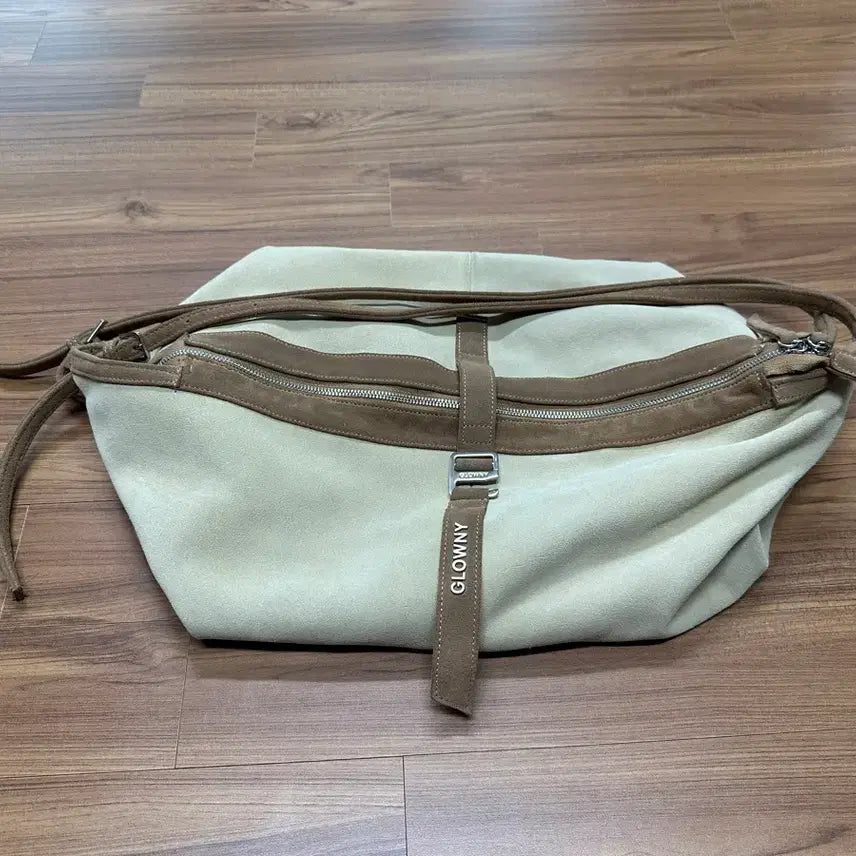 [SOLD OUT] 글로니 스웨이드 숄더백 빅백