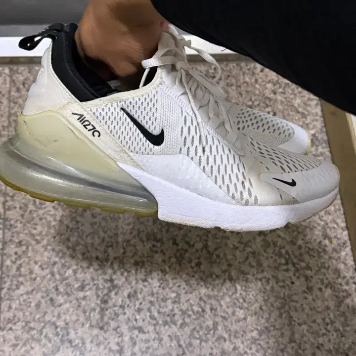 [BUNJANG] Nike Air Max 270 White Shoes (280) / (280) 나이키 에어맥스 270