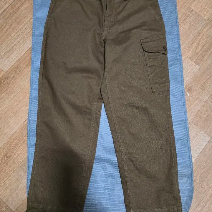 [SOLD OUT] 프리휠러스