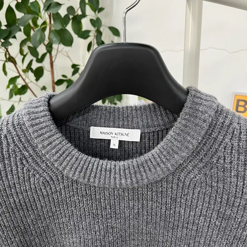 [BUNJANG] Maison Kitsuné Wool Knit XL / 메종키츠네 울니트 XL