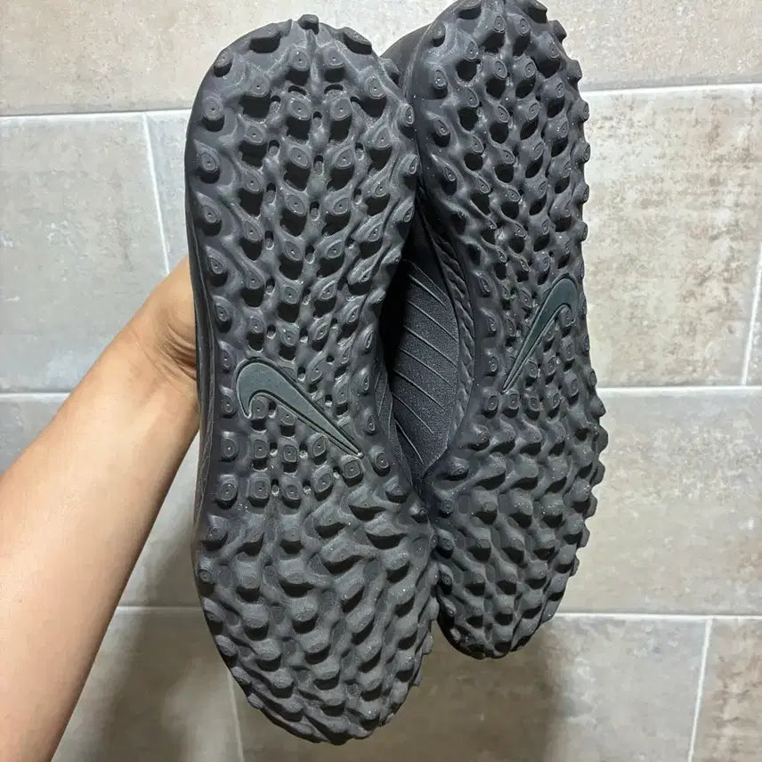 [SOLD OUT] 나이키 리액트 팬텀 gx2 프로 tf 270 풋살화
