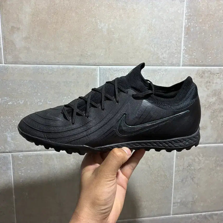 [SOLD OUT] 나이키 리액트 팬텀 gx2 프로 tf 270 풋살화