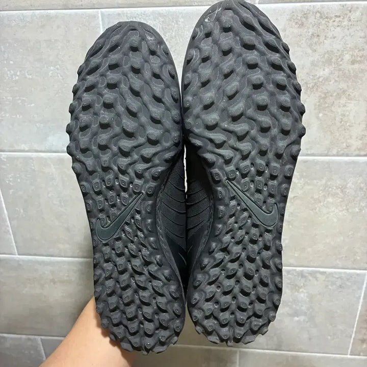 [SOLD OUT] 나이키 리액트 팬텀 gx2 프로 tf 270 풋살화
