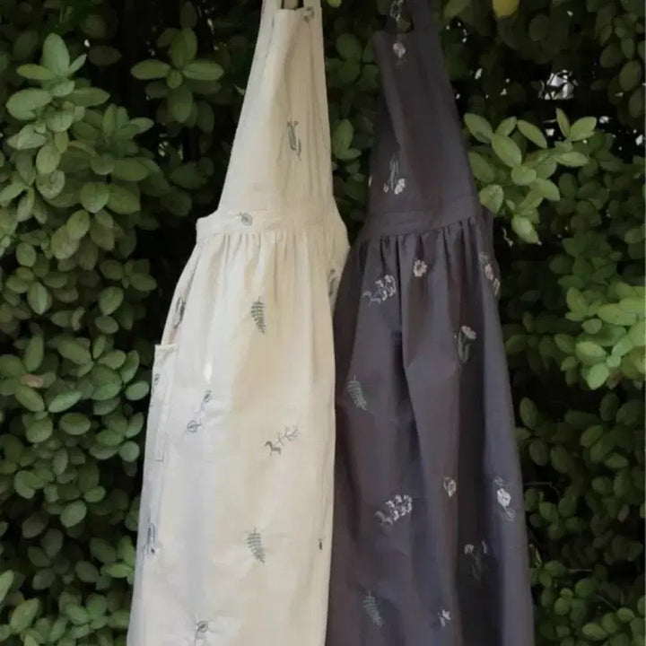 [BUNJANG] Floral Black Long Apron / 꽃무늬 블랙 롱 앞치마