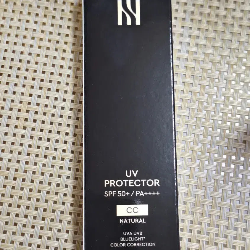[BUNJANG] Hera NEW UV Protector CC SPF50+ 50ml / 헤라 NEW UV프로텍터 CC(선크림) 50ml