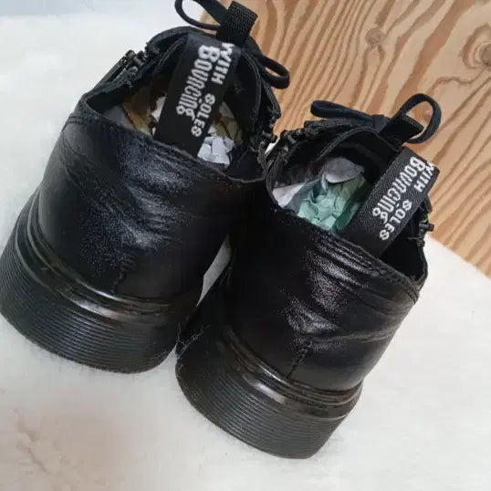[BUNJANG] Dr. Martens Dante Zip 6 Eyelet Boot / 닥터마틴 단테 집(DANTE ZIP)6 아이 지퍼 슈즈 블랙