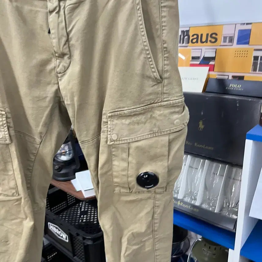 [BUNJANG] CP Company Lens Pocket Cargo Pants Size 48 / Cp컴퍼니 렌즈와펜 카고팬츠 48