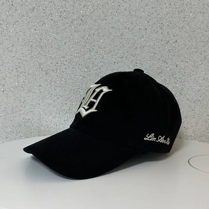 [BUNJANG] 린에비뉴 모자 뉴 LA 볼드 코튼 볼캡 블랙 / 린에비뉴 모자 뉴 LA 볼드 코튼 볼캡 블랙