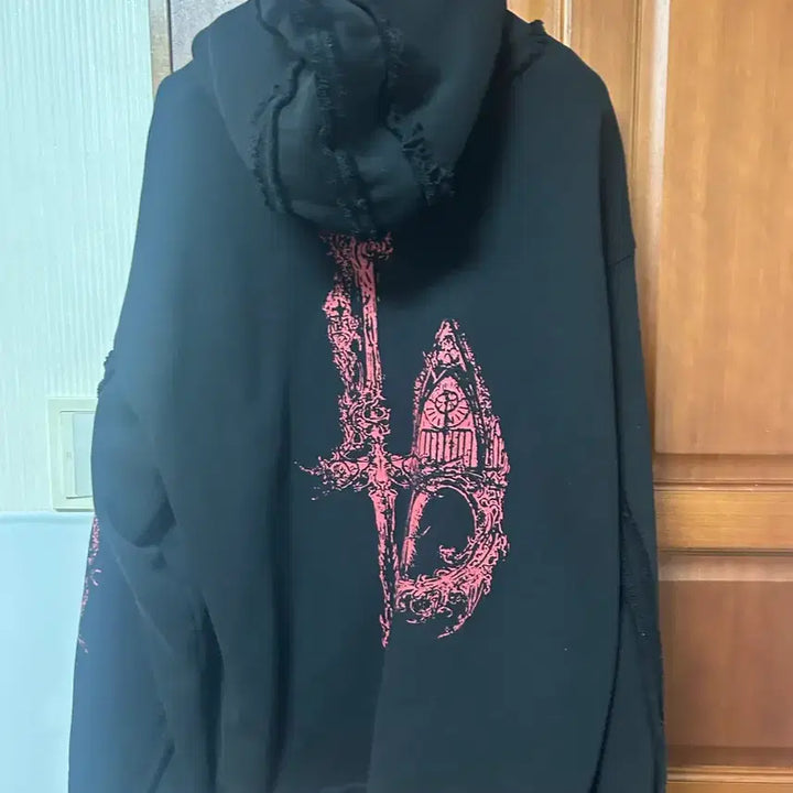 [BUNJANG] THUG CLUB Dragon Hoodie Zip-up Black / 떠그클럽 드래곤 후드집업