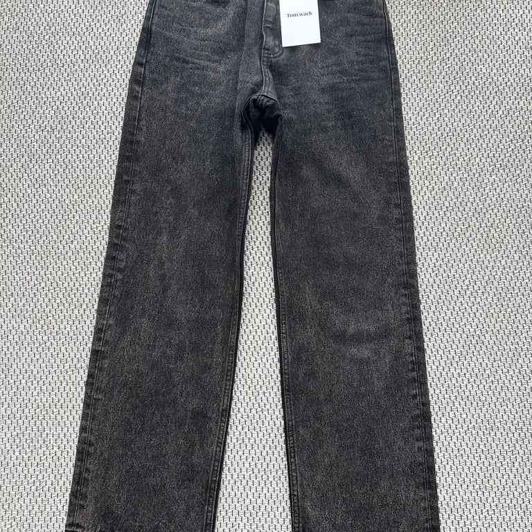 [BUNJANG] TONYWACK Straight-Leg Denim Jeans - Burnt Brown / [26] 토니웩 스트레이트 레그 데님 진 - 번트 브라운