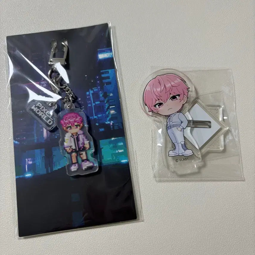 [SOLD OUT] 플레이브 밤비 픽셀월트 키링 애니메이트카페 콜라보 아크릴