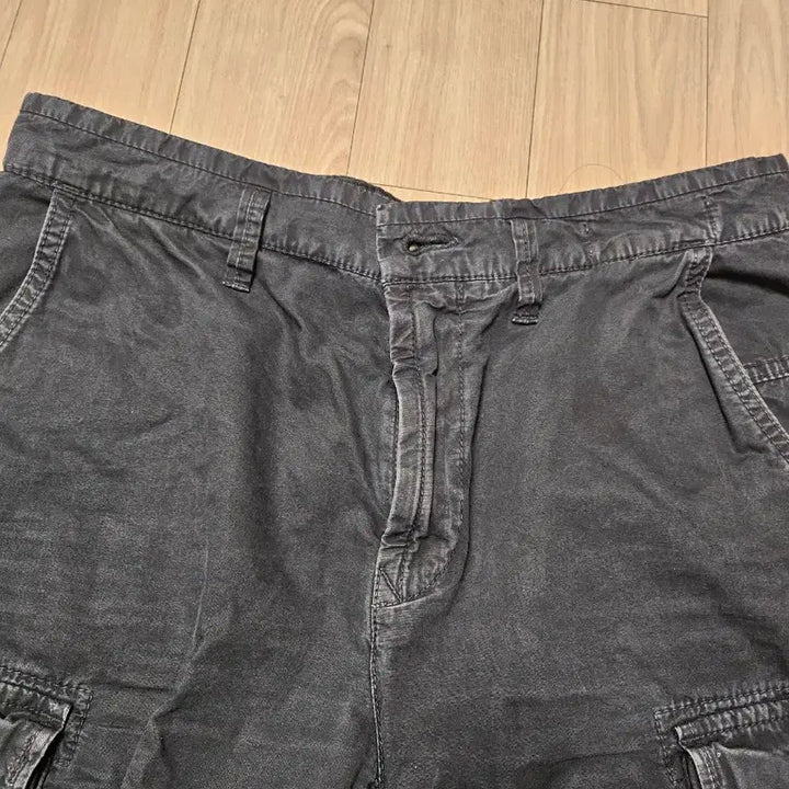 [BUNJANG] Stone Island Washed Cargo Shorts Size 29 / 스톤아일랜드 워싱 카고 반바지 29