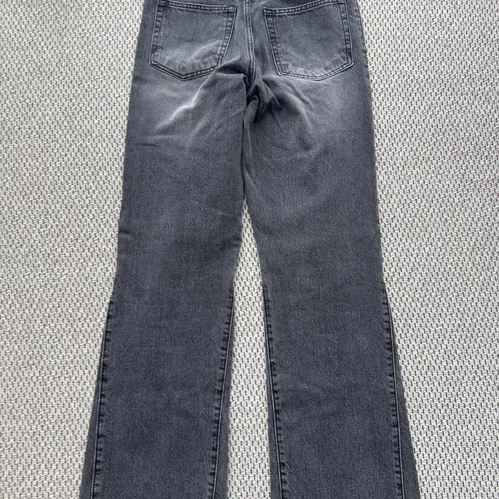 [BUNJANG] TONYWACK Flared Reconstructed Denim Jeans - Washed Black / [26] 토니웩 플레어 핏 리컨스트럭트 데님 진 - 워시드 블랙