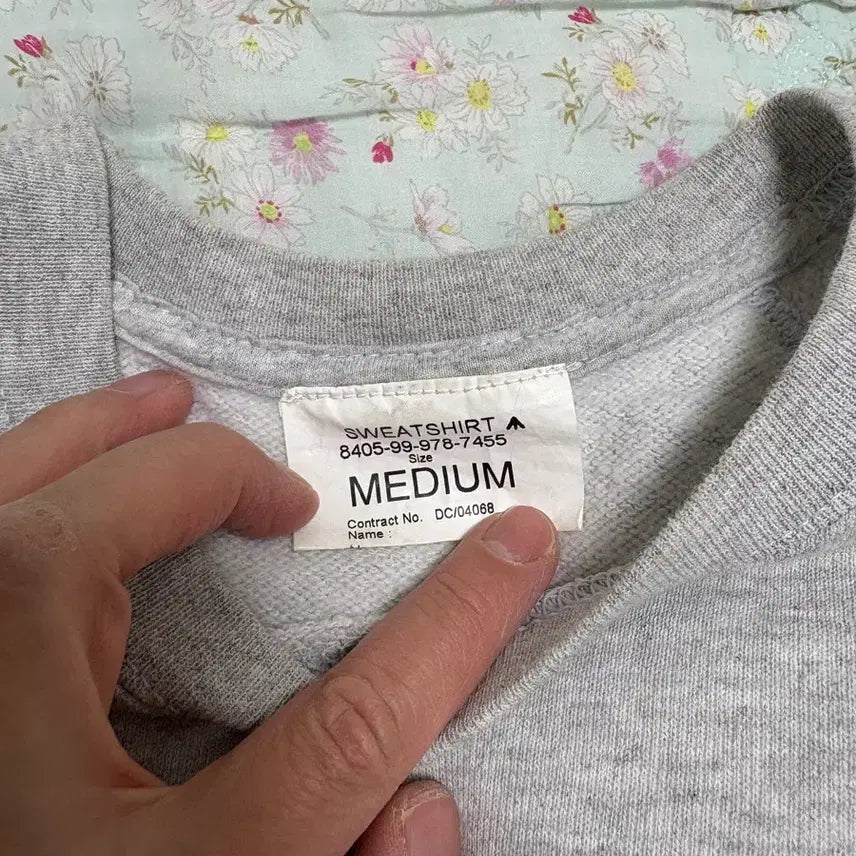 [BUNJANG] British Army Surplus Training Sweatshirt Grey M (100-105) / [연휴할인] 영국군 보급 트레이닝 셔츠 그레이 맨투맨 M(100-105)