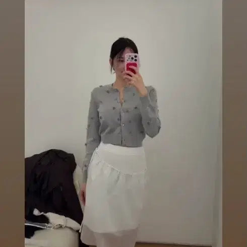 [BUNJANG] 아뜰리에에디션 비즈 가디건,아뜰리에에디션 차정원가디건(새상품) / 아뜰리에에디션 비즈 가디건,아뜰리에에디션 차정원가디건(새상품)