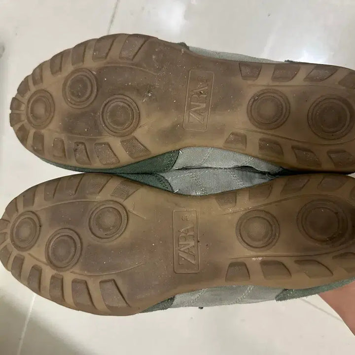 [BUNJANG] ZARA Leather Sneakers / 자라(ZARA) 스니커즈 39 (국내 255)