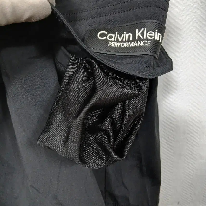 [BUNJANG] Calvin Klein Gray/Black Banded Shorts (100) / 2장 캘빈클라인 CK 그레이/블랙 반바지100