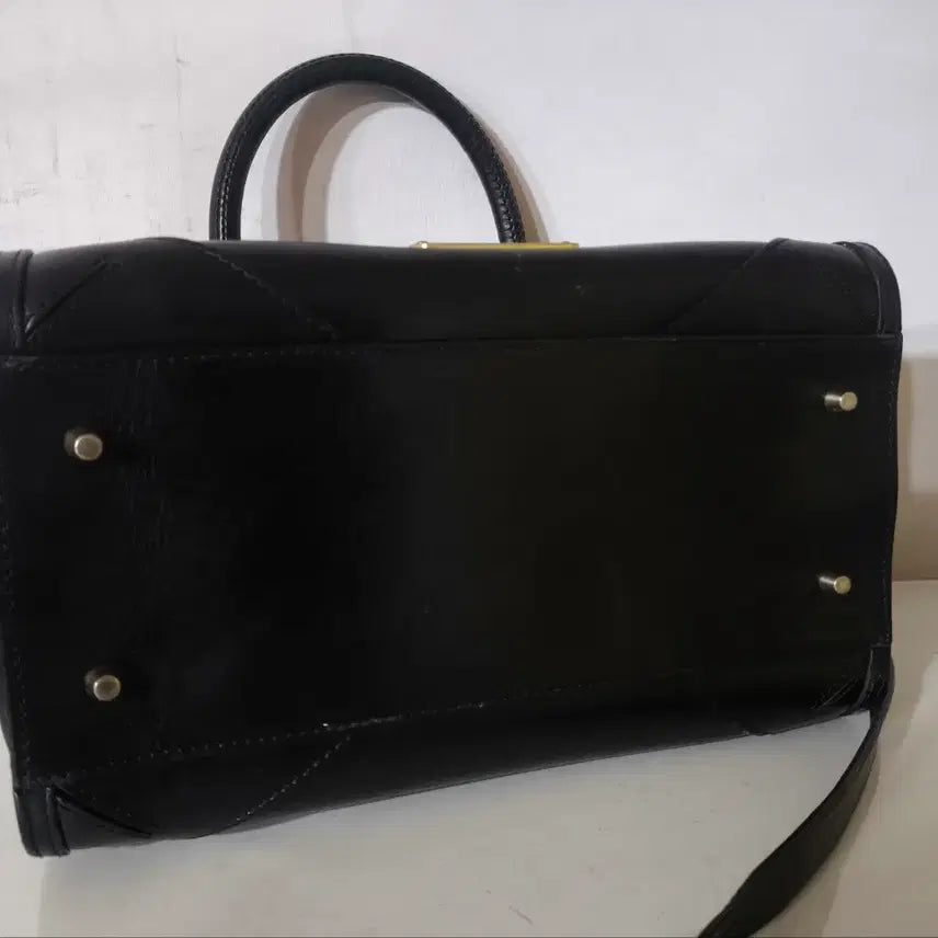 [BUNJANG] Burberry Alchester Crossbody Satchel Bag / 버버리 클래식 알체스터 크로스백 사첼백