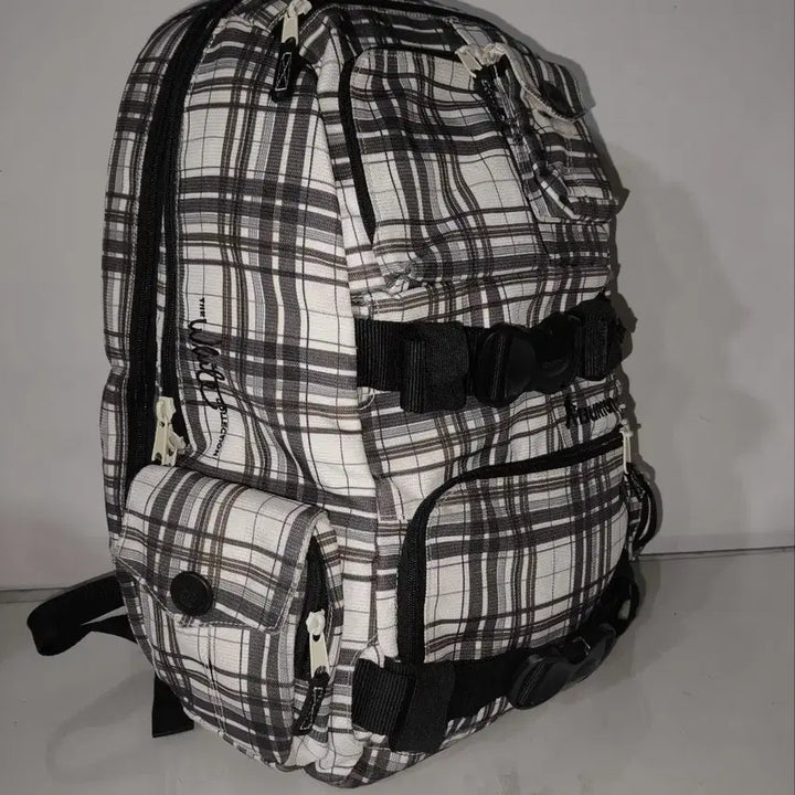 [BUNJANG] Button White Collection Check Multi-Pocket Laptop Backpack / 버튼 화이트 컬렉션 체크 멀티포켓 노트북 백팩