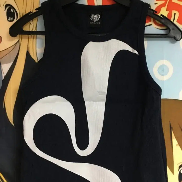 [BUNJANG] Love Is True Curved L Sleeveless Top / 러브이즈트루 CURVED L TOP 슬리브리스 나시