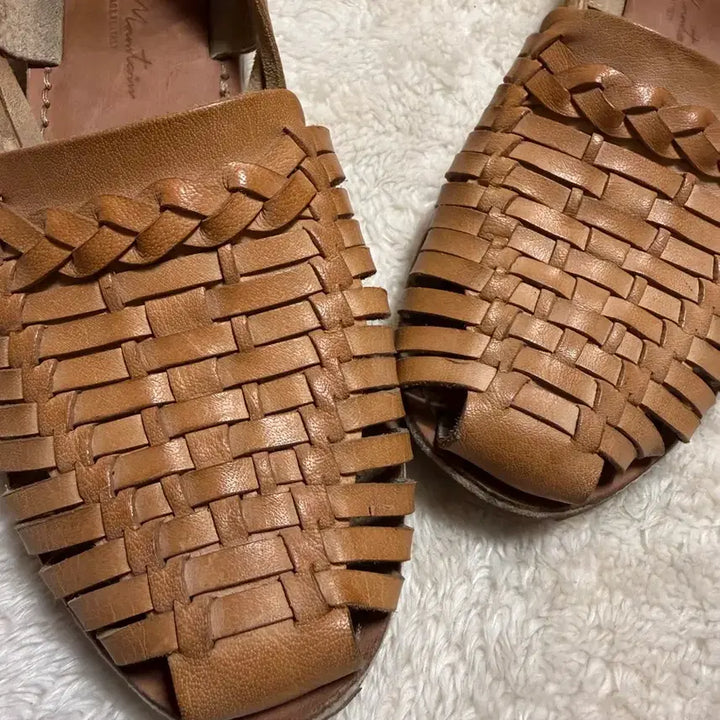 [BUNJANG] Brown Woven Leather Sandals EU35 / 브라운 우븐 가죽 샌들 EU35 / US4 새상품급