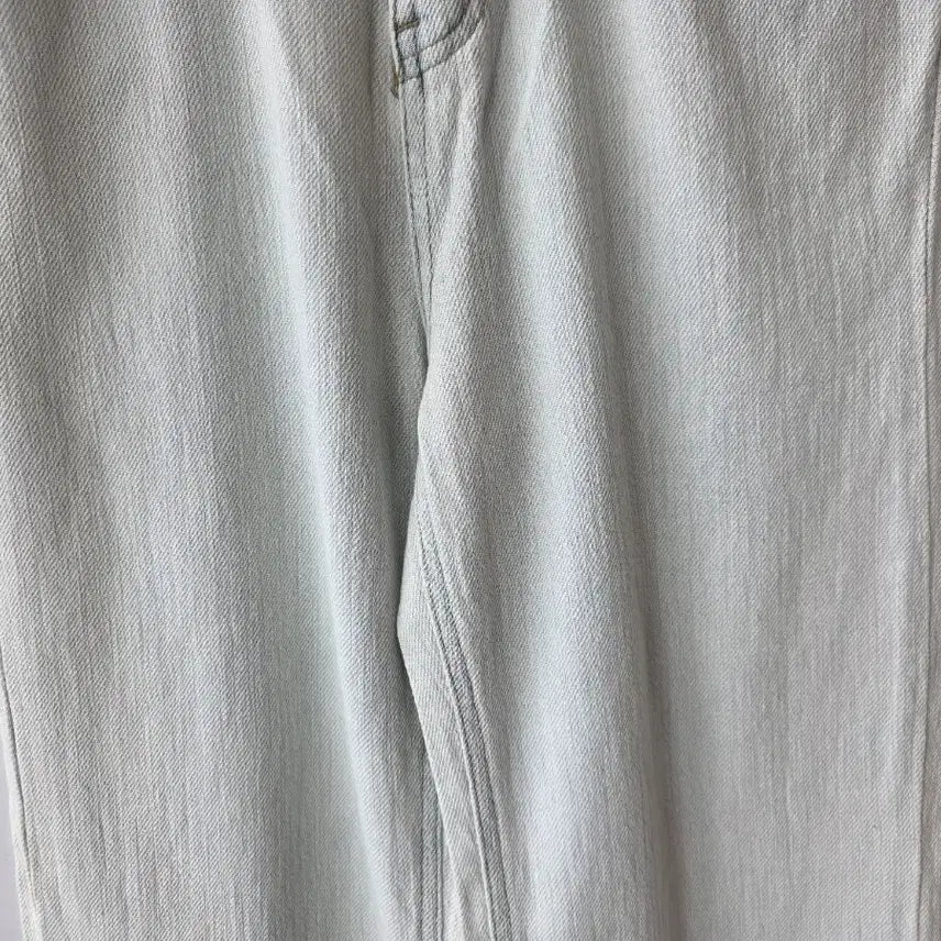 [BUNJANG] S Straight-Fit Denim Pants / S/연청 일자 데님팬츠/새제품