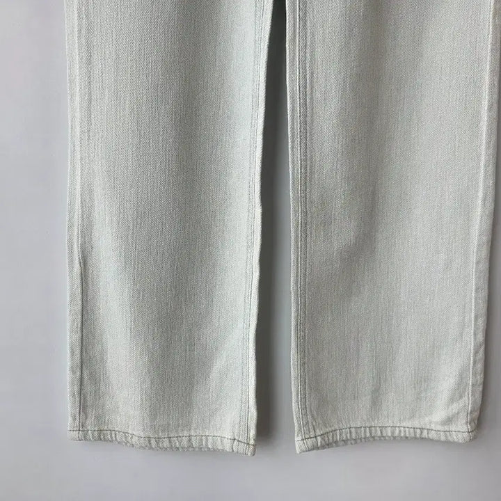 [BUNJANG] S Straight-Fit Denim Pants / S/연청 일자 데님팬츠/새제품