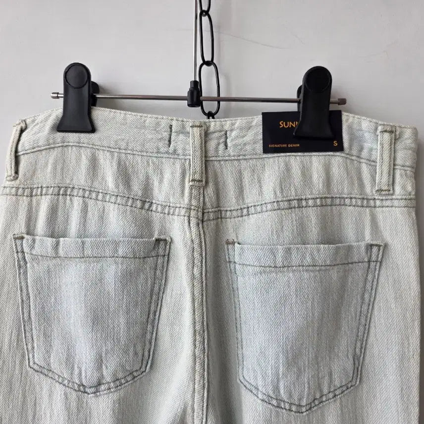 [BUNJANG] S Straight-Fit Denim Pants / S/연청 일자 데님팬츠/새제품