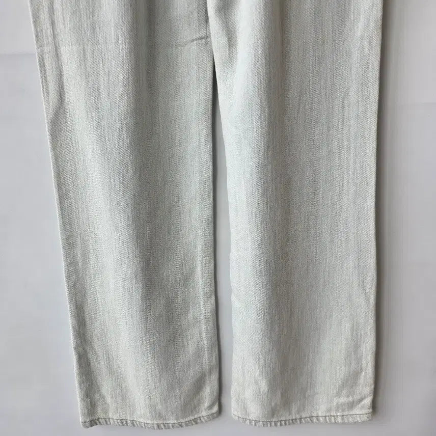 [BUNJANG] S Straight-Fit Denim Pants / S/연청 일자 데님팬츠/새제품