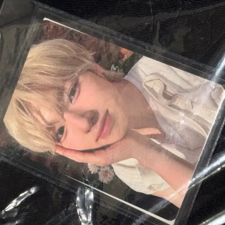 [SOLD OUT] 엔시티 위시 오드투러브 팝업 후드집업 사쿠야 M