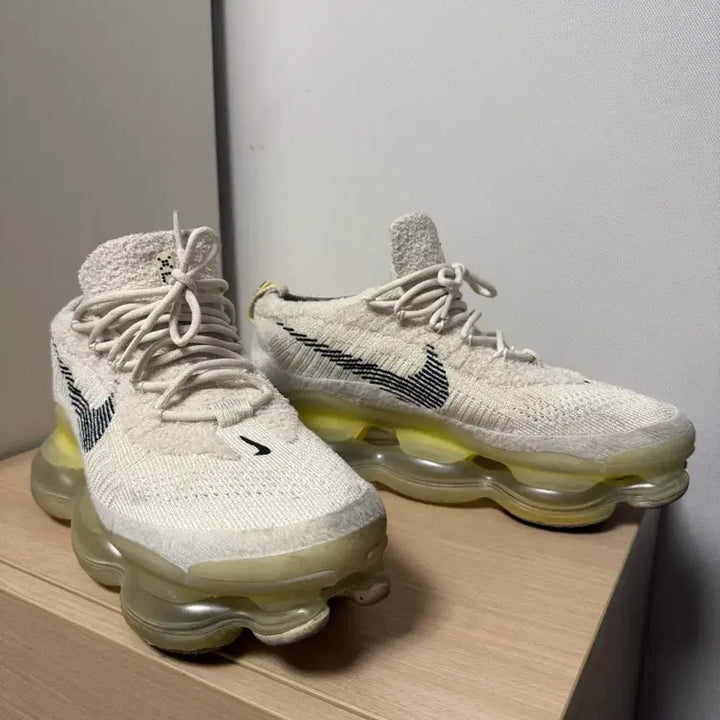 [BUNJANG] Nike Air Max Scorpion Flyknit Lemon Wash / [265] 나이키 에어맥스 스콜피온 플라이니트 레몬워시